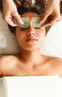 220819-what-is-a-gua-sha-facial-and-what-can-it-do-for-you-2